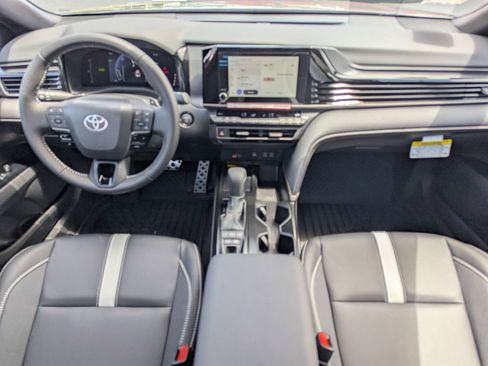 New 2026 Toyota Camry SE FWD image 6