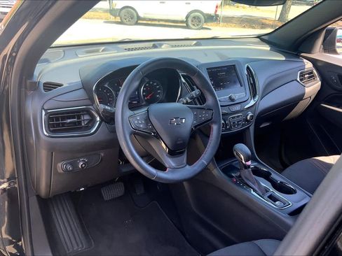 Used 2023 Chevrolet Equinox RS FWD image 18