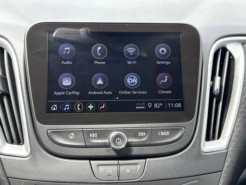 Used 2024 Chevrolet Malibu LT image 21