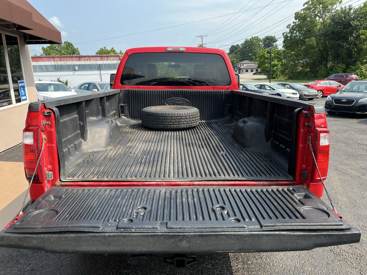 Used 2015 Ford F250 XL w/ Power Equipment Group AWD/4WD image 6