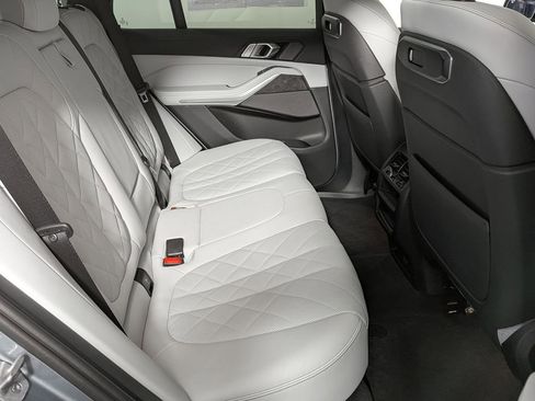 Certified 2024 BMW X5 xDrive40i w/ M Sport Package image 43