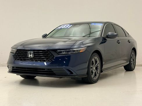 Used 2024 Honda Accord EX-L image 2