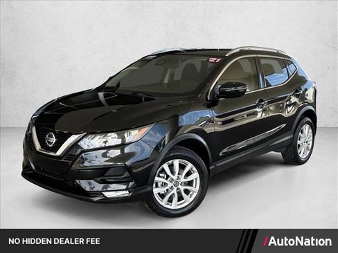 Used 2021 Nissan Rogue Sport SV FWD image 1