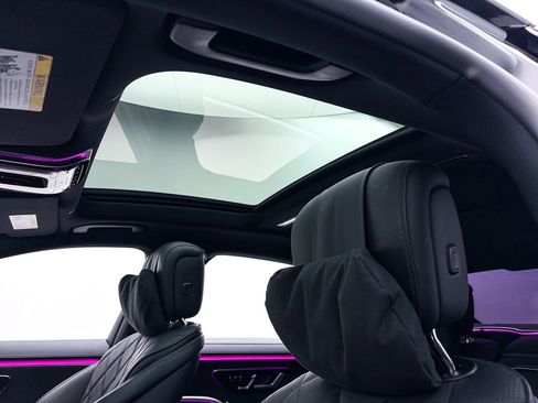 Used 2024 Mercedes-Benz S 580 4MATIC Sedan image 5