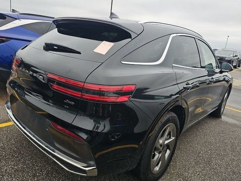 Used 2026 Genesis GV70 2.5T AWD/4WD image 3