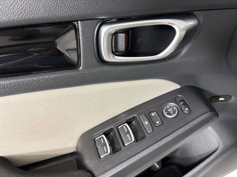 Used 2022 Honda Civic EX image 20