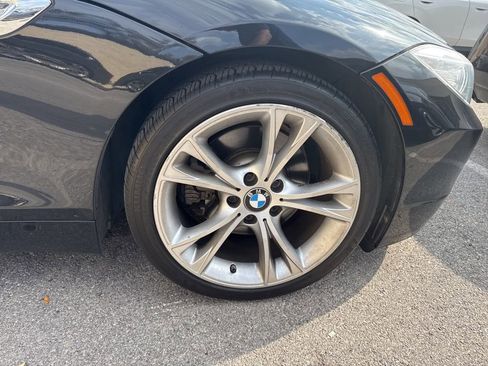 Used 2014 BMW Z4 sDrive35i image 3