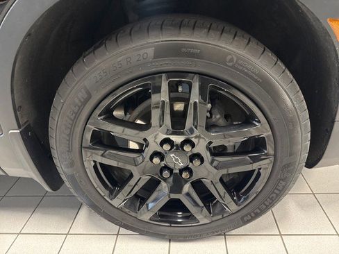 Used 2024 Chevrolet Blazer LT w/ LPO, Black Grille Bar Package image 9