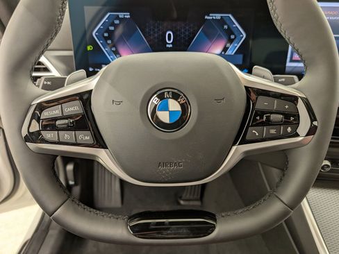 Used 2025 BMW 330i Sedan w/ Premium Package image 14