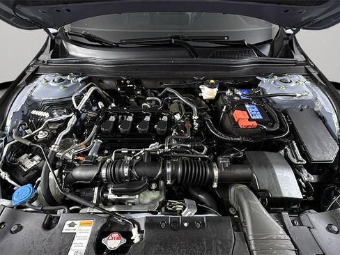 Used 2022 Honda Accord Sport image 35
