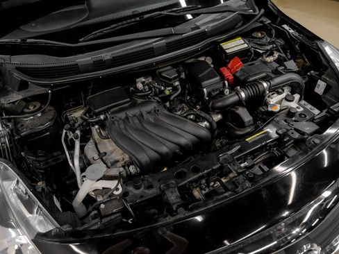 Used 2019 Nissan Versa SV FWD image 57