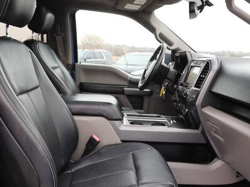 Used 2016 Ford F150 XLT w/ Equipment Group 302A Luxury image 15