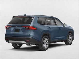 New 2026 Toyota Grand Highlander FWD video 2