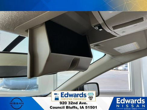 Used 2009 Nissan Rogue SL w/ Moonroof Pkg AWD/4WD image 24
