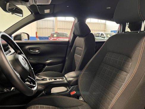 Used 2025 Honda HR-V Sport image 22