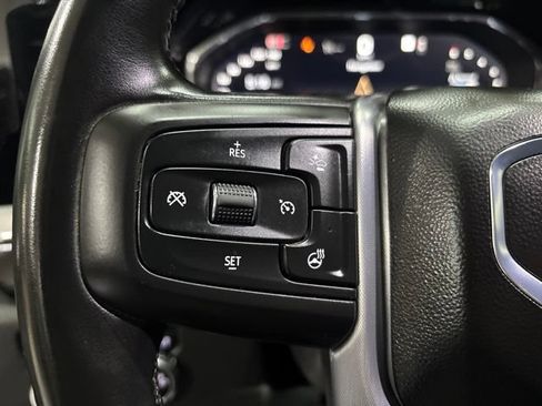 Used 2025 GMC Sierra 1500 SLT AWD/4WD image 22