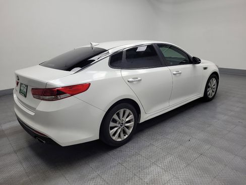 Used 2017 Kia Optima LX w/ Option Group 014 image 10