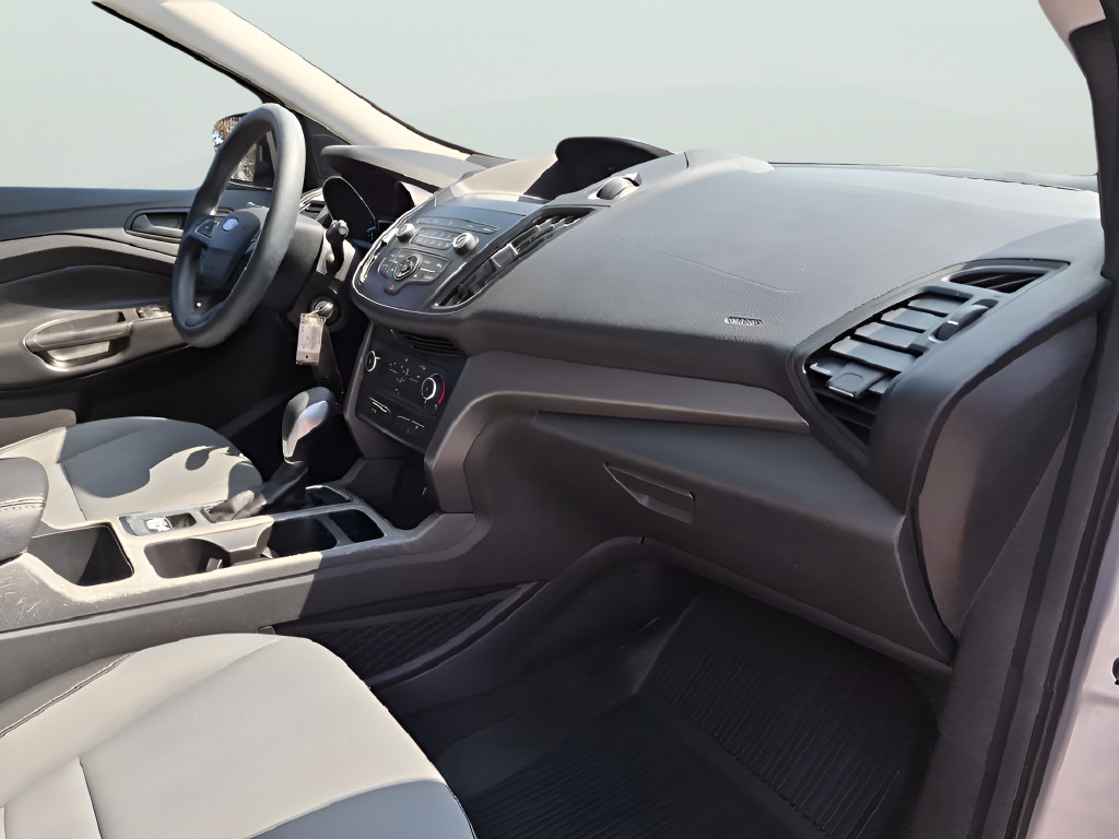 Used 2019 Ford Escape S FWD image 33