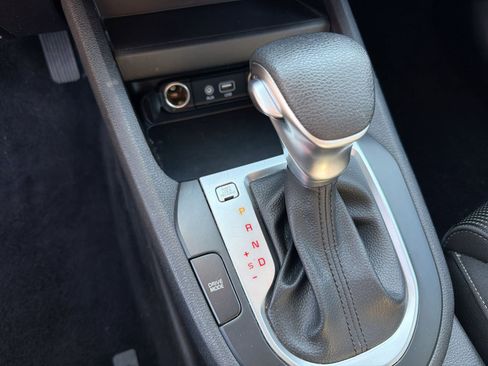 Used 2019 Kia Forte LXS FWD image 32