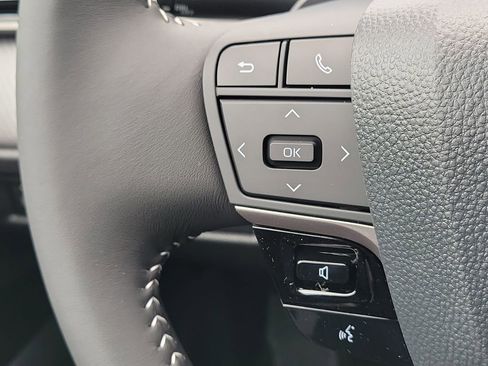 New 2026 Toyota Camry SE w/ Convenience Package image 9