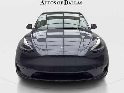 Used 2022 Tesla Model Y Performance AWD/4WD image 3