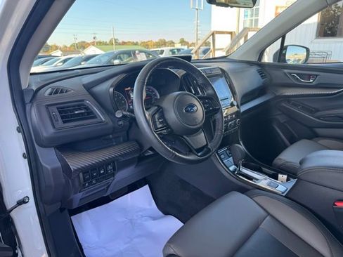 Used 2022 Subaru Ascent Onyx Edition image 19