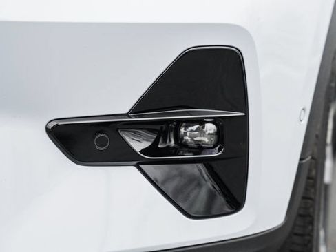 Used 2026 Volvo XC40 B5 Plus w/ Protection Package Premier AWD/4WD image 13
