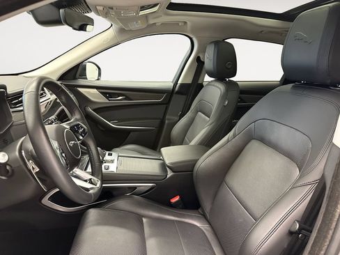 Used 2023 Jaguar F-PACE S AWD/4WD image 9
