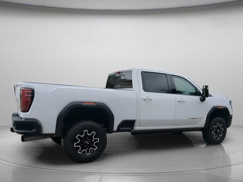 Used 2024 GMC Sierra 2500 AT4X AWD/4WD image 29