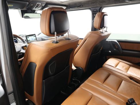 Used 2013 Mercedes-Benz G 63 AMG 4MATIC image 38
