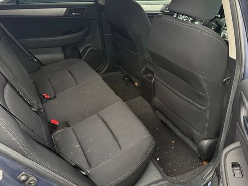 Used 2017 Subaru Legacy 2.5i Premium AWD/4WD image 10