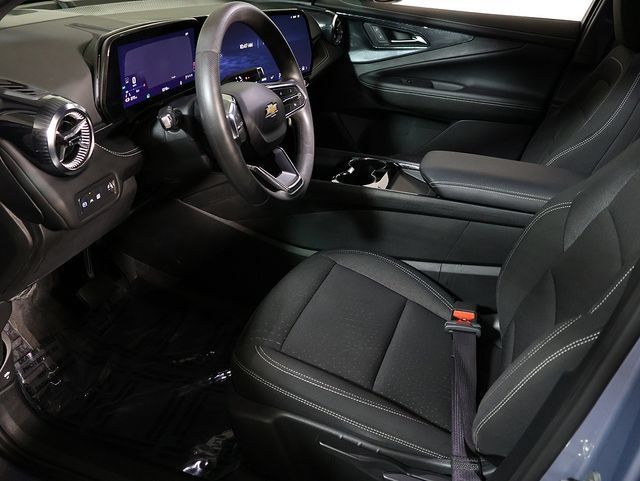 Used 2025 Chevrolet Blazer EV LT FWD image 12