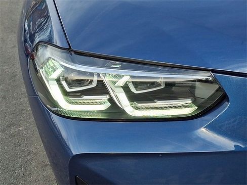 Used 2023 BMW X3 xDrive30i w/ Premium Package image 9
