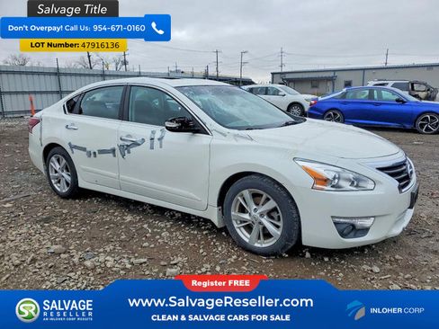 Used 2014 Nissan Altima 2.5 SV w/ Convenience Package image 5