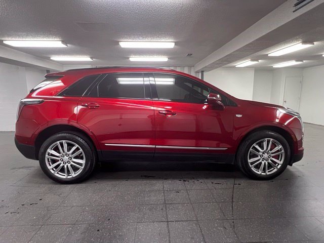 Certified 2024 Cadillac XT5 Sportv w/ Technology Package AWD/4WD image 5