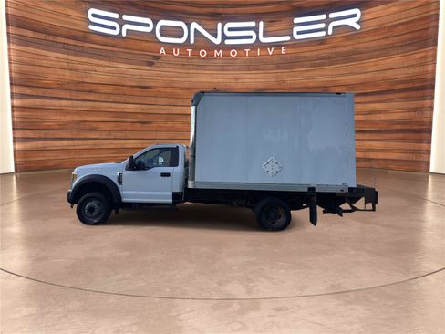 Used 2017 Ford F450 XL RWD image 2