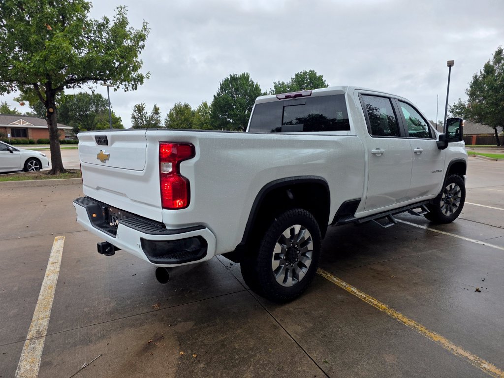 Used 2024 Chevrolet Silverado 3500 LT w/ Texas Edition AWD/4WD image 11