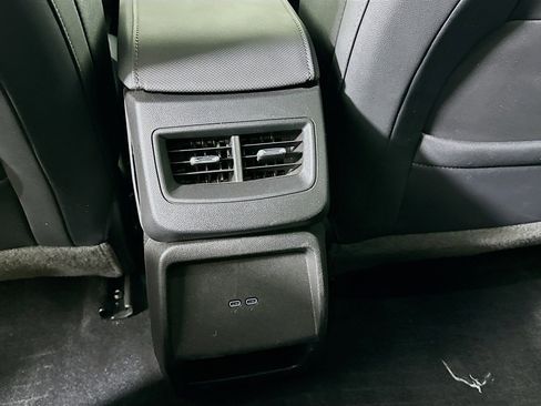 Used 2024 Chevrolet Equinox EV LT w/ LPO, Blackout Package image 27