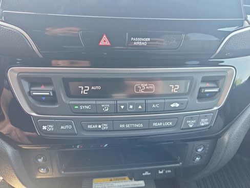 Certified 2023 Honda Passport Elite image 18