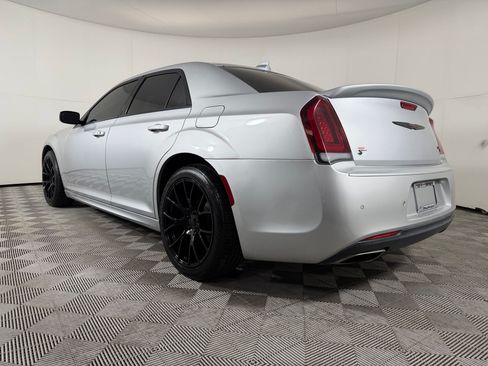 Used 2021 Chrysler 300 S w/ S Model Appearance Package RWD image 3