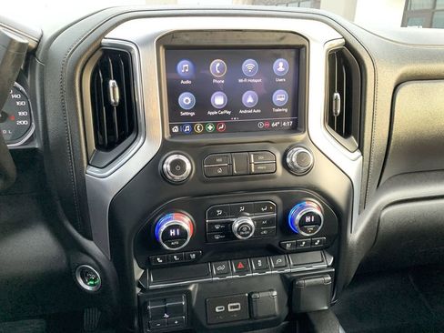 Used 2022 GMC Sierra 1500 SLT w/ SLT Convenience Package image 23