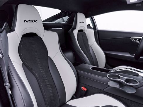 Used 2022 Acura NSX Type S AWD/4WD image 59