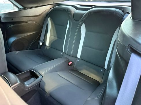 Used 2019 Chevrolet Camaro LT RWD image 13