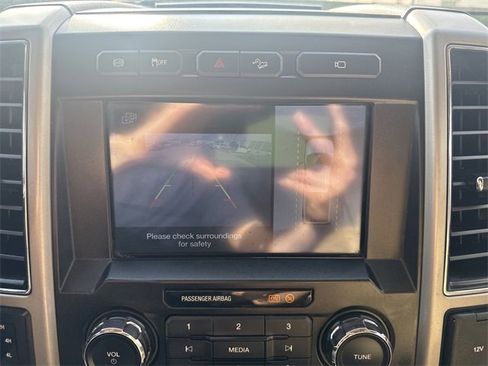 Used 2019 Ford F250 Lariat w/ Lariat Value Package image 17