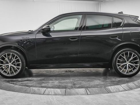 New 2026 Maserati Grecale Modena image 4