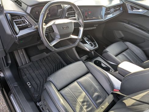 Used 2022 Audi Q4 e-tron Premium Plus image 9