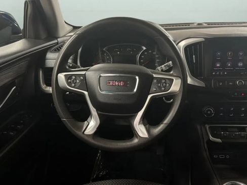 Used 2023 GMC Terrain SLE w/ LPO, Floor Liner Package AWD/4WD image 10