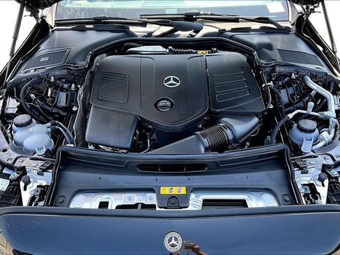 Used 2025 Mercedes-Benz C 300 Sedan image 28