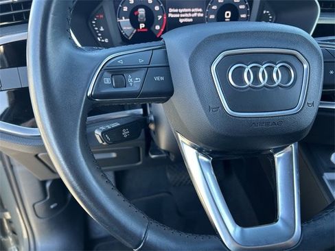Used 2020 Audi Q3 2.0T Premium w/ Convenience Package image 25