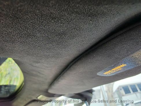 Used 2015 Tesla Model S 70 image 17